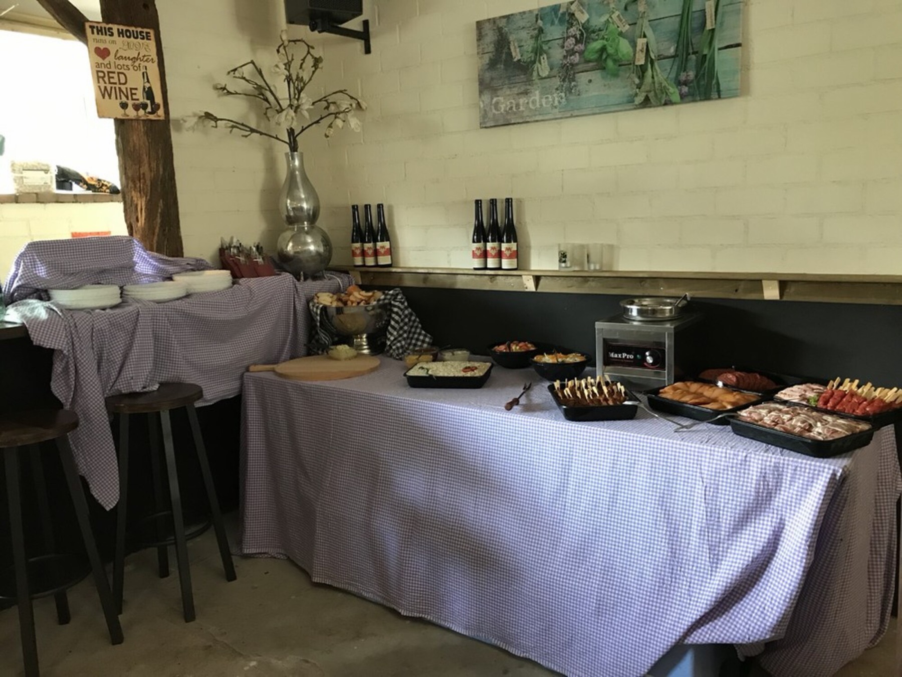 Buffet in de boerenschuur